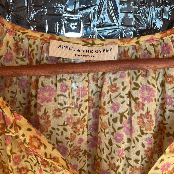 Spell Rae Blouse in Daisy Yellow - Picture 12 of 14